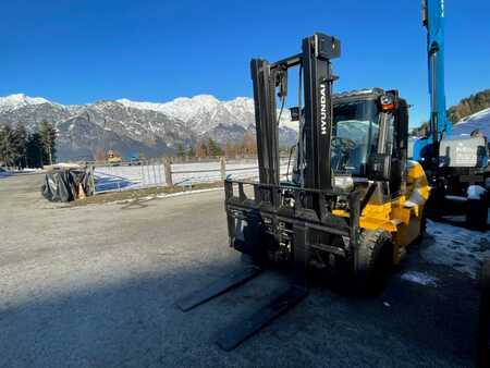 Dieselový VZV 2021  Hyundai 70D-9 (2)