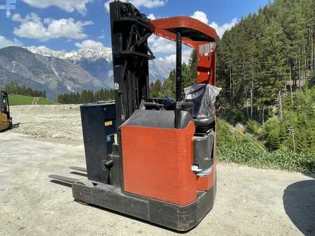 Reach Trucks 2003  BT RR B6 (2)