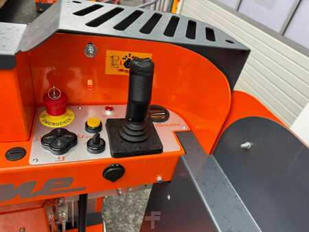 Recogepedido horizontal 2024  [div] ELEVAH 75 Tires (6)