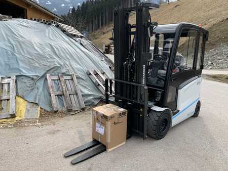 Elektro 4 Rad 2021  Unicarriers MX30L (2)