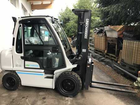 Diesel gaffeltruck 2020  Unicarriers Y1D2A32Q (1)
