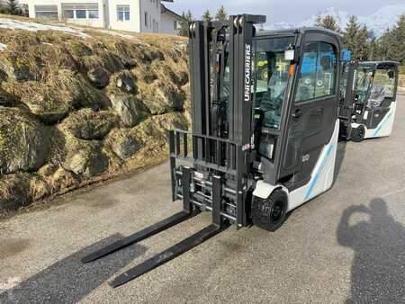 Elektryczne 3-kołowe 2021  Unicarriers TX3-20L (1)