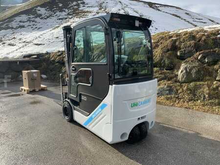 Elektryczne 3-kołowe 2021  Unicarriers TX3-20L (2)