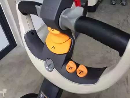 Magasemelésű béka 2021  Crown DT3040 MTF 2600 (4)