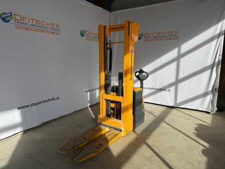 Gerbeurs 2013  Jungheinrich EJC 230 (3)