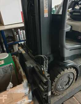 Elektro 4 Rad 2016  Crown FC5215-2.5 TF 3505 (3)