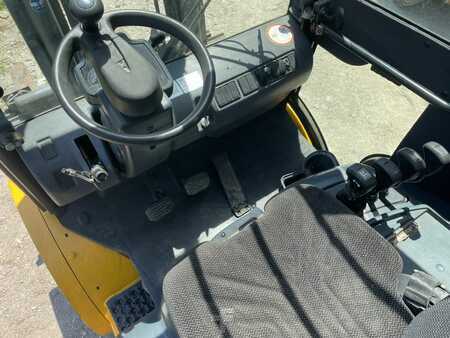 Carretilla elevadora diésel 2008  Jungheinrich DFG425 (8)