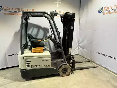 Elektro tříkolové VZV 2024  Crown SCT6220-1.6 (4)