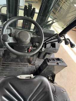 Empilhador diesel 2012  Atlet YG1D2A30T (6)