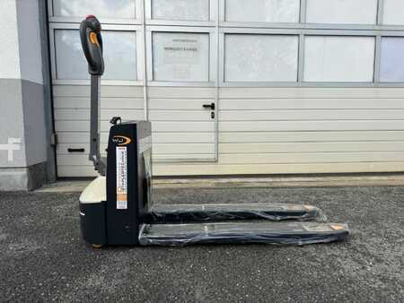 380_4420-1.jpg?v=1761539136