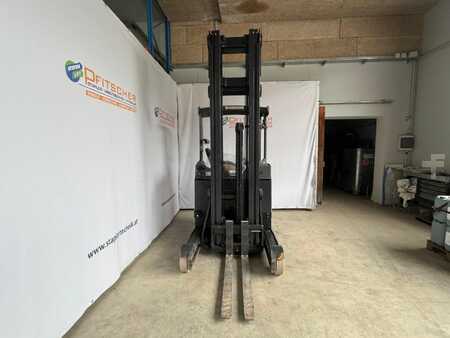 Rækketruck 2017  Crown ESR5260 1.6 TT7950 (2)