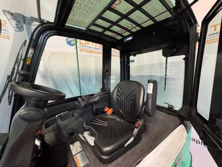 Elektro čtyřkolový VZV 2025  Mitsubishi FB30AN (7)