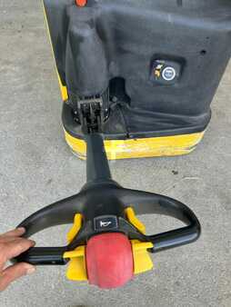 Pallet Stackers 2009  OM CL 10,5AC (5)