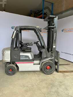 Dieselový VZV 2012  Nissan Y1D2A25Q (2)