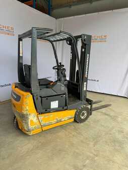 Carrelli elettrici 3 ruote 2002  Jungheinrich EFG DF 13 (1)
