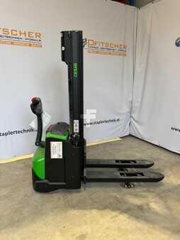 Magasemelésű béka 2024  Cesab S214L (1)