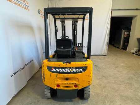 Elektro 4 Rad 2001  Jungheinrich EFG-V20 (2)