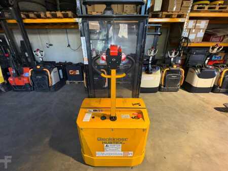 Apilador eléctrico 2006  Genkinger EGV 10/30 (2)