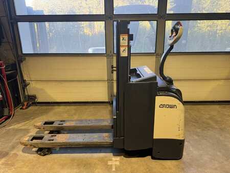 Apilador eléctrico - Crown DT 3040 TL 2100 (4)