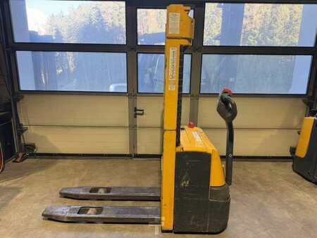 Hochhubwagen  Jungheinrich EJC-10 G145-290 (1)