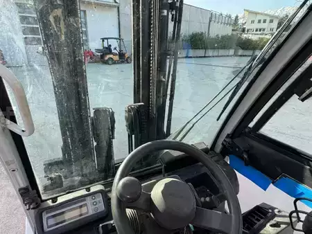 Dieselstapler 2018  Unicarriers DX25 (4)