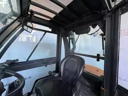 Diesel truck 2011  Nissan YG1D2A30Q (5)