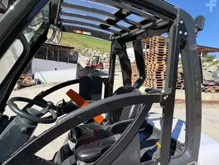 Dízel targoncák 2019  Unicarriers YG1D2A30Q (7)