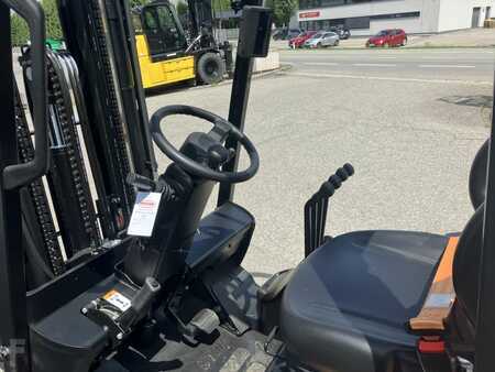 Elektro tříkolové VZV 2025  EP Equipment CPD15TVL (7)