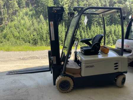 Sähkö - 4 pyör 2025  Crown SCT6240-1.6 (2)