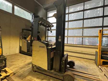 Skyvemast - Crown ESR (1)