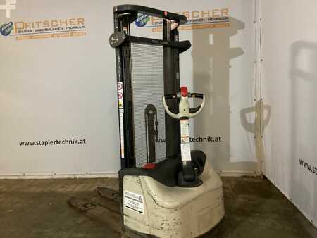 Magasemelésű béka 2008  Crown WF 3000-1.0-1.0TF (4)