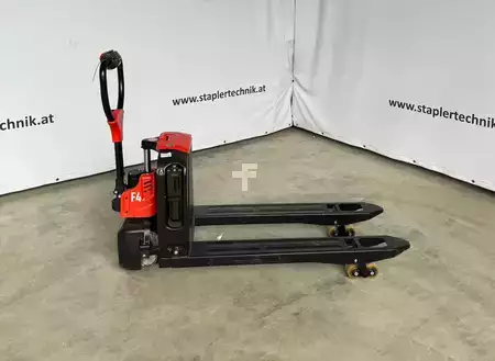 Elektromos emelőkocsik 2025  EP Equipment F4 (2)