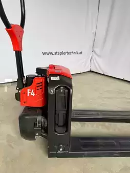 Elektromos emelőkocsik 2025  EP Equipment F4 (7)