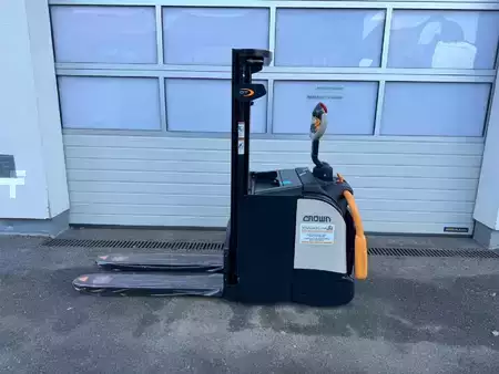 Stapelaars 2026  Crown DT3040 2600 (6)