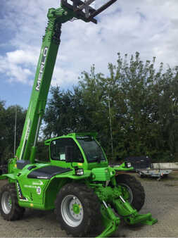 Teleskopstapler-Starr 2025 Merlo P40.17 PLUS (1)