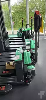 Lavansiirtovaunu 2025  Mitsubishi PBP15QBL (1)
