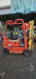 Chariots électriques à 4 roues 1971  Steinbock Boss EFG1.6K (1)