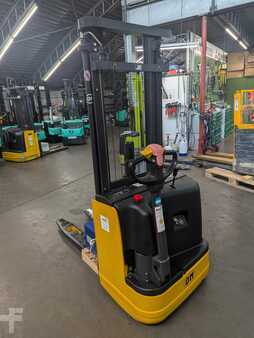 Pallet Stackers 2007  OM CL10,5 (5)