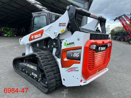 Kompaktní VZV 2024  Bobcat T 86 (4)