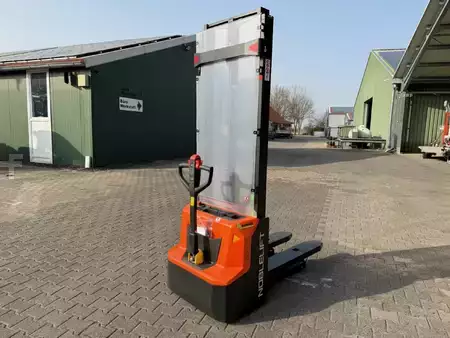Stacker pedestre 2026  Noblelift PSE 12 B (5)