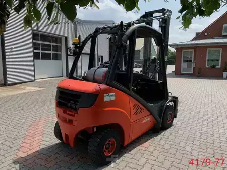 LPG Forklifts 2013  Linde H 25 T 02 (4)
