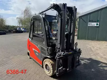 Chariots électriques à 4 roues 2023  Linde E 30 L 01 (8)