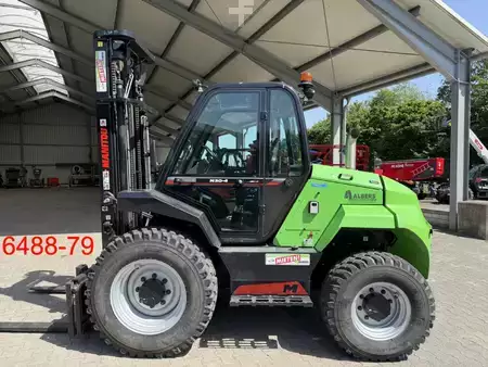 Terrängtruck 2024  Manitou M 30 - 4 (2)