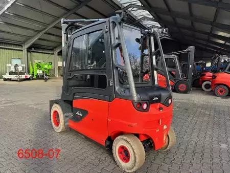 Eléctrica de 4 ruedas 2023  Linde E 50 HL 01 (3)