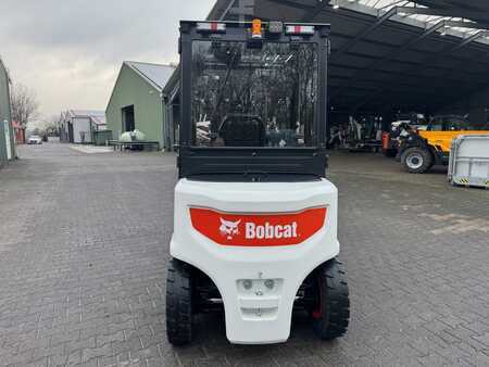 4 Wheels 2024  Bobcat B 50 X-7 Lithium-Ionen (4)