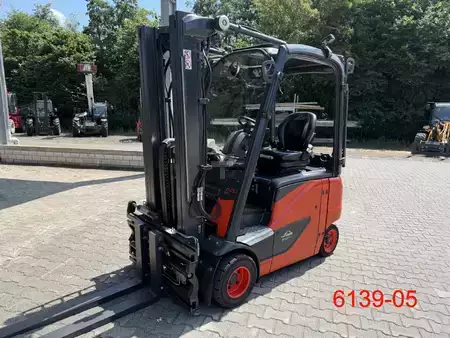 Sähkö - 4 pyör 2021  Linde E 20 PH -02 (1)