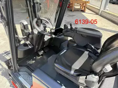 Sähkö - 4 pyör 2021  Linde E 20 PH -02 (10)
