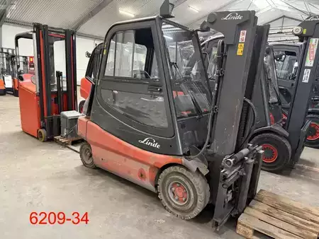 Elektrisk- 4 hjul 2007  Linde E 30 02 (1)