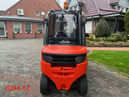 Chariots élévateurs diesel 2016  Linde H 35 D 02 EVO (4)