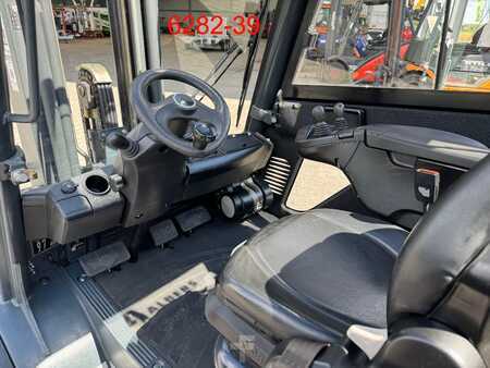 Gázüzemű targoncák 2015  Linde H 35 T 02 EVO (10)